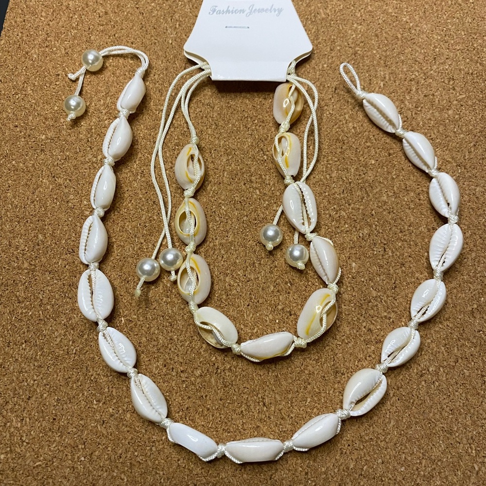Set Sea shells Choker Necklace and Bracelet